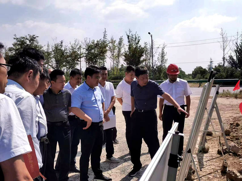 亳州市委常委、副市長左龍蒞臨亳蒙預(yù)制標調(diào)研指導(dǎo)